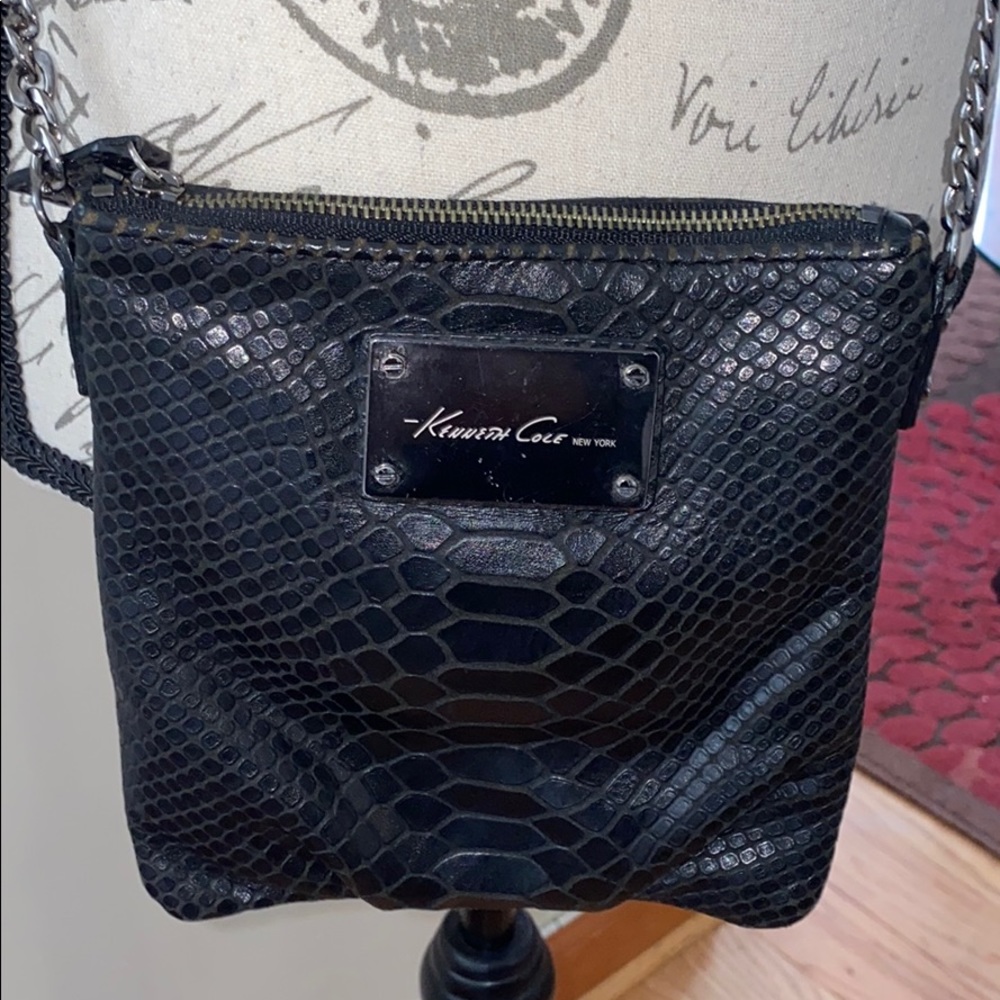 Kenneth Cole Crossbody Bag